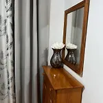 شقة La Casita De La Piscina أذيخي