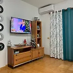 La Casita De La Piscina شقة أذيخي