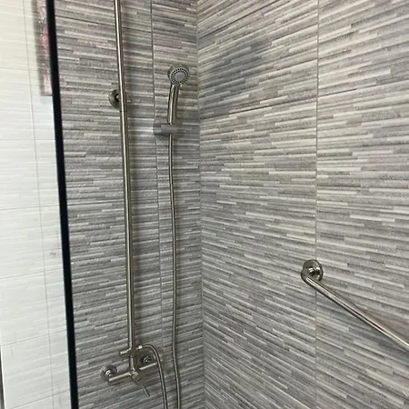 La Casita De La Piscina דירה אדחה