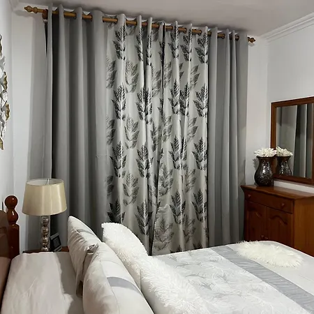La Casita De La Piscina דירה אדחה