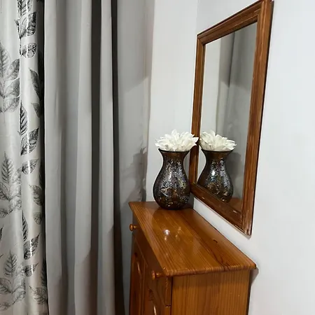 شقة La Casita De La Piscina أذيخي