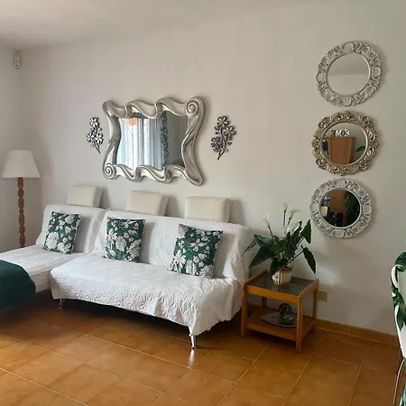 La Casita De La Piscina * אדחה