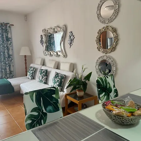 La Casita De La Piscina * אדחה