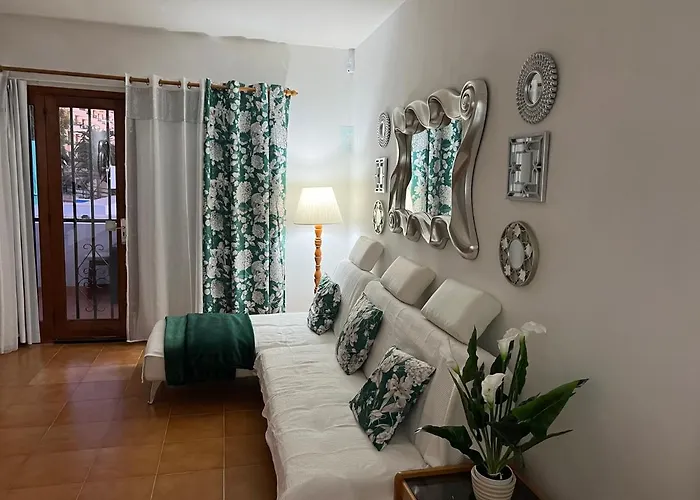 La Casita De La Piscina